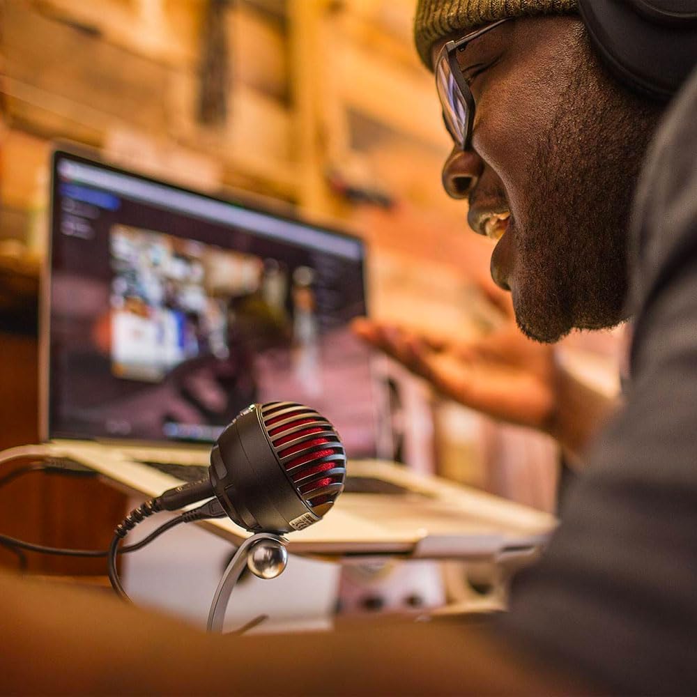 Shure MV5-B-DIG Digital Condenser Microphone with USB/Lightning Cables