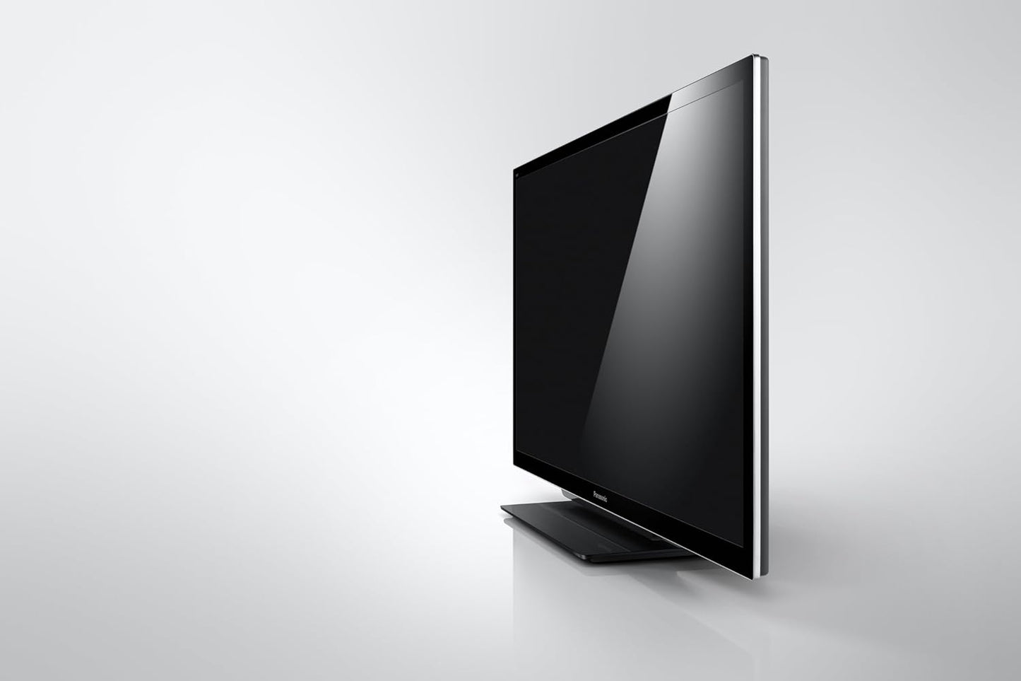 Panasonic VIERA TC-L42D30 42-Inch LED HDTV 1080p