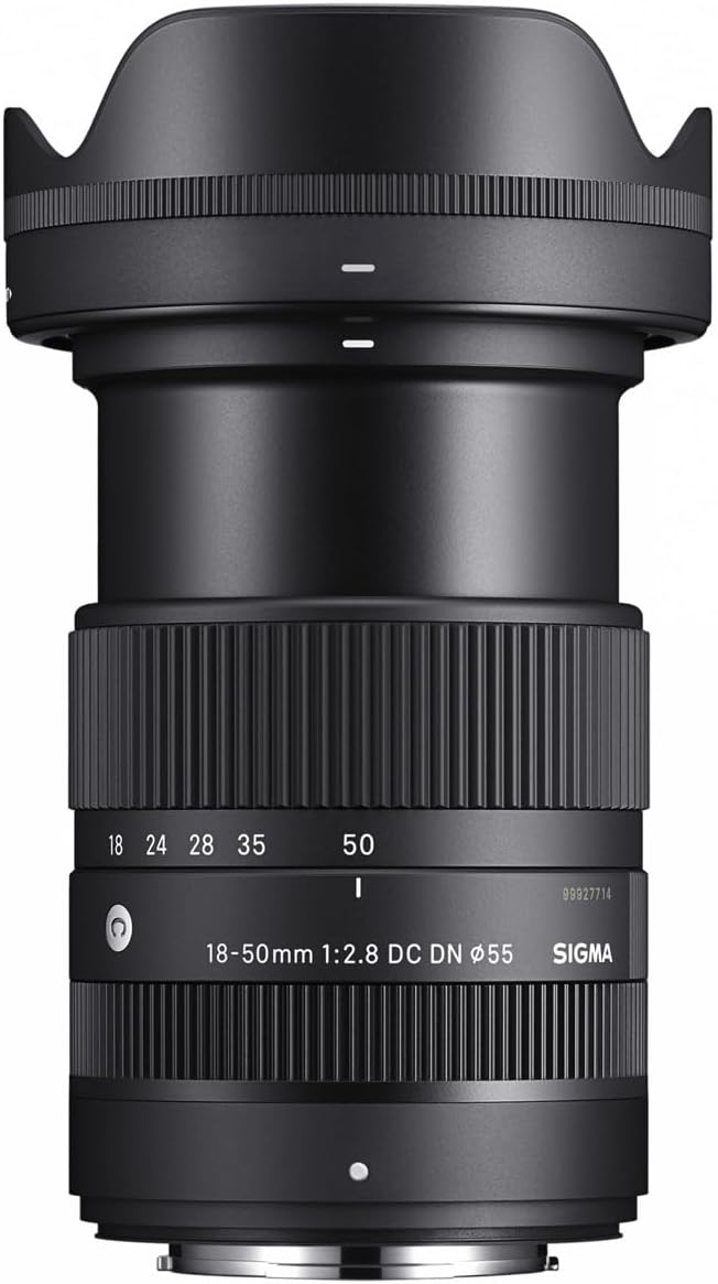 Sigma 18-50mm f/2.8 Fujifilm X Lens Bundle