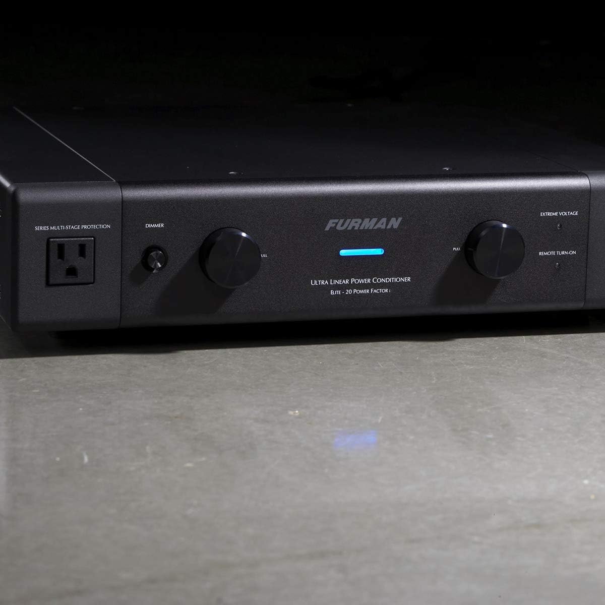 Furman ELITE-20 PF I 13-Outlet Ultra Linear Power Source