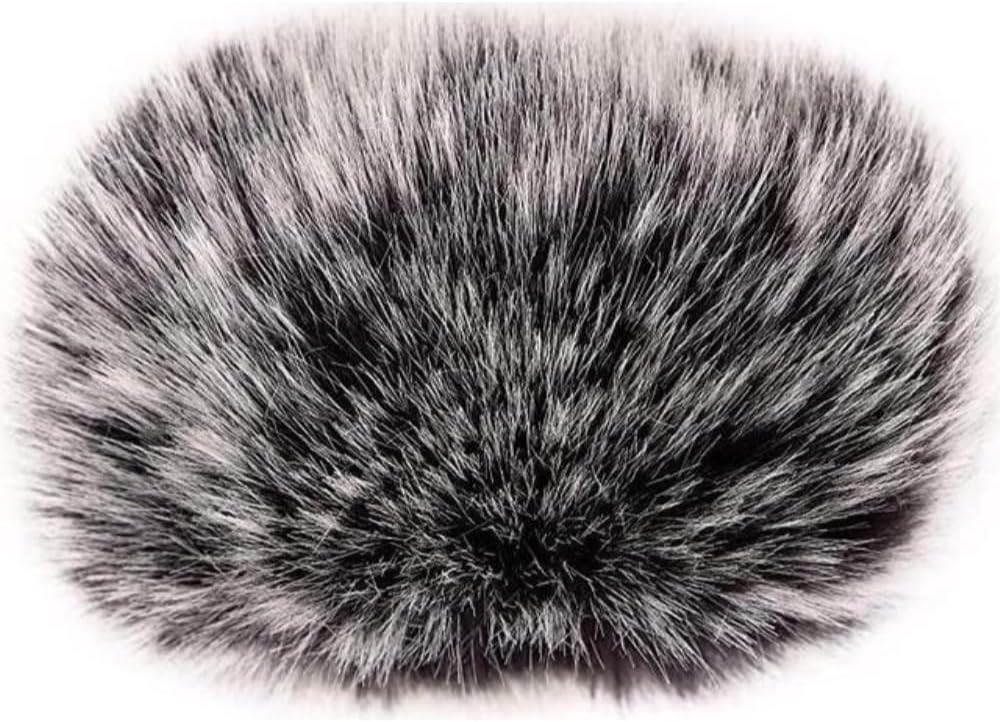 Zoom H6essential 6-Track Recorder Bundle + 32GB SD