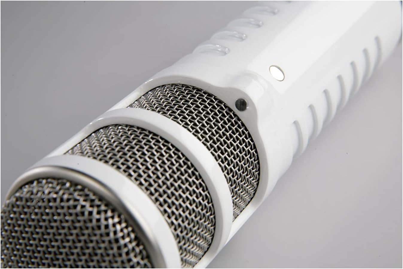 Rode PODCASTER USB Broadcast Microphone - White