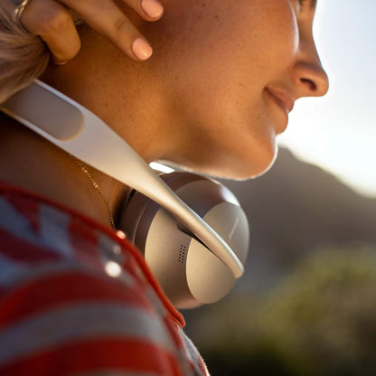 Bose 794297-0300-cr Noise Cancelling Headphones 700 Silver Renewed