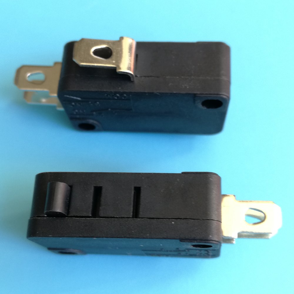 LG KW7-0 Microswitches 16A 3-Pin - 10 Pack