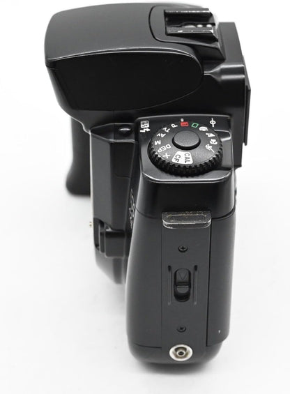 Canon A2e 35mm SLR Film Camera Body