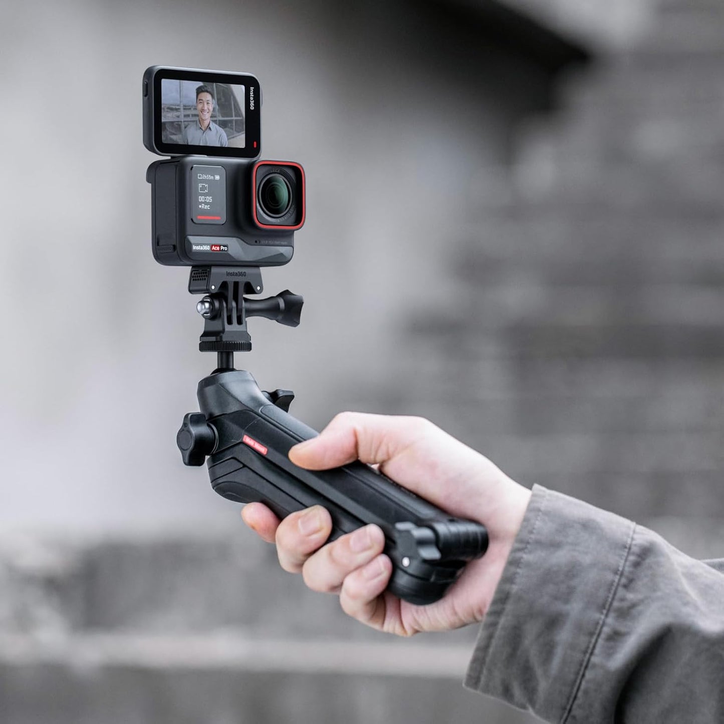 Insta360 CINSTAV/F Multi Mount: Tripod, Selfie Stick, Magic Arm