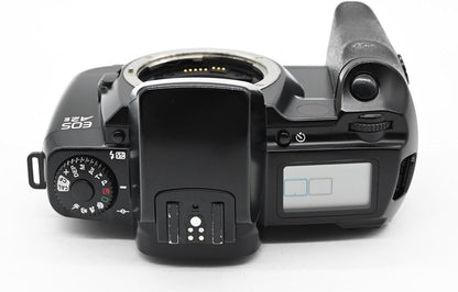 Canon A2e 35mm SLR Film Camera Body