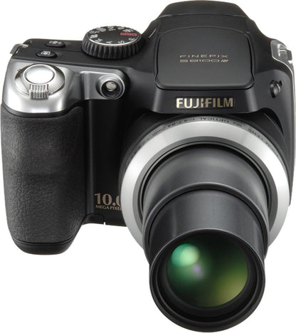 Fujifilm 15823706 Finepix S8100fd 10MP 18x Zoom Camera