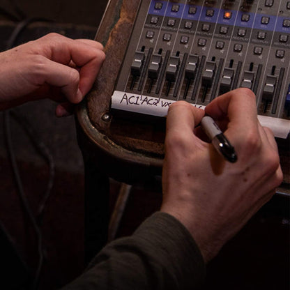 Zoom LiveTrak L-8 8-Channel Digital Mixer Recorder (Renewed)