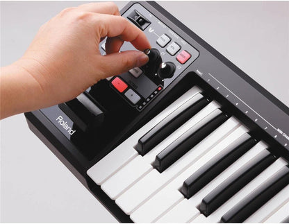 Roland A-49-BK Lightweight 49-Key MIDI Keyboard Black