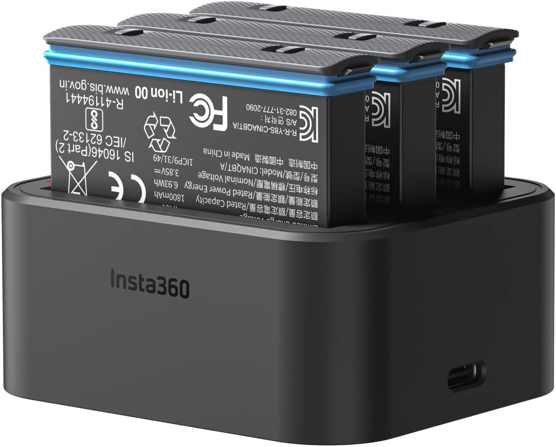 Insta360 X3 Fast Charge Battery Lens Cap Bundle