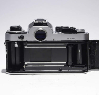 Nikon FE SLR Film Camera - Classic Photography