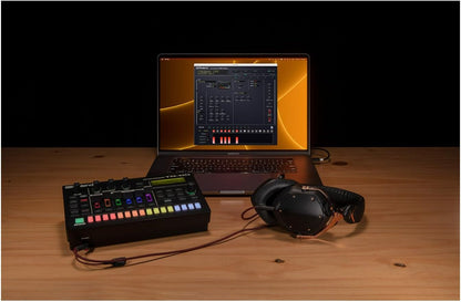 Roland TR-6S Compact Drum Machine Sampler