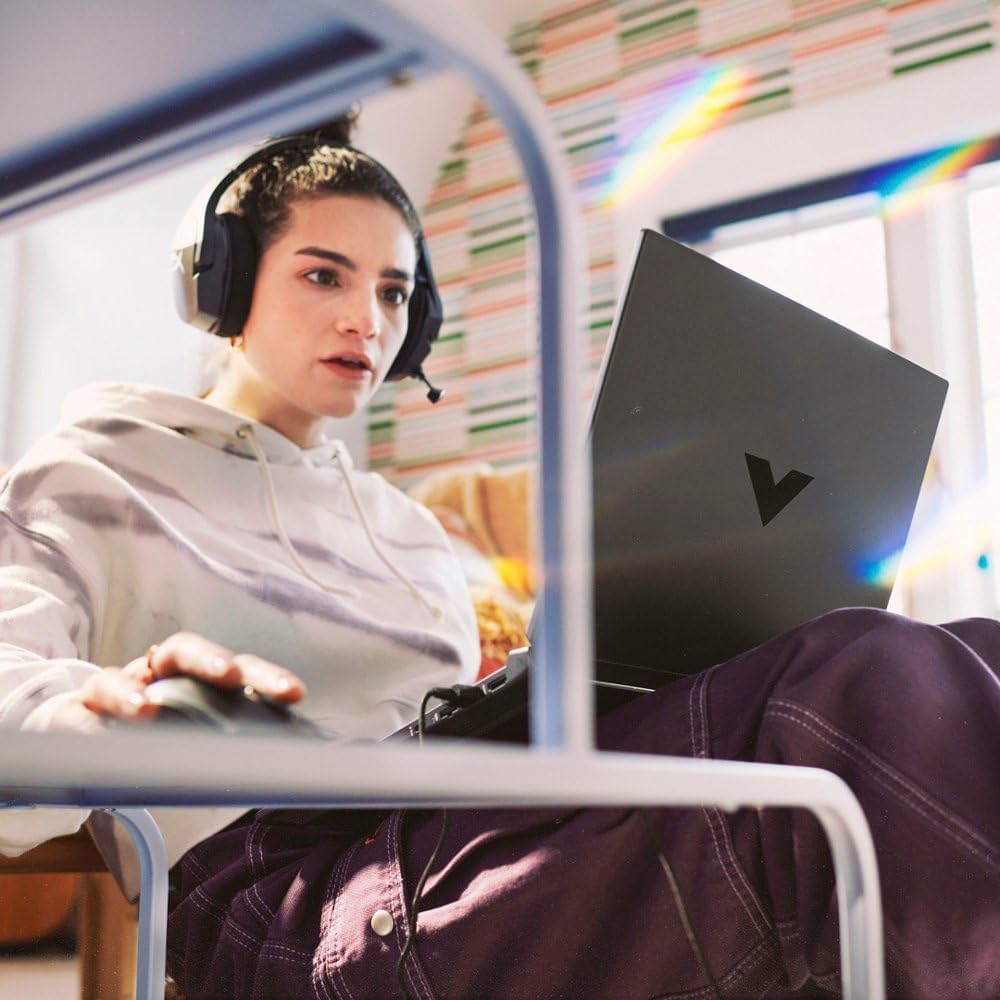 HP TPN-Q279_598U1AV Victus 15 Ryzen 5 RTX 2050 Gaming Laptop