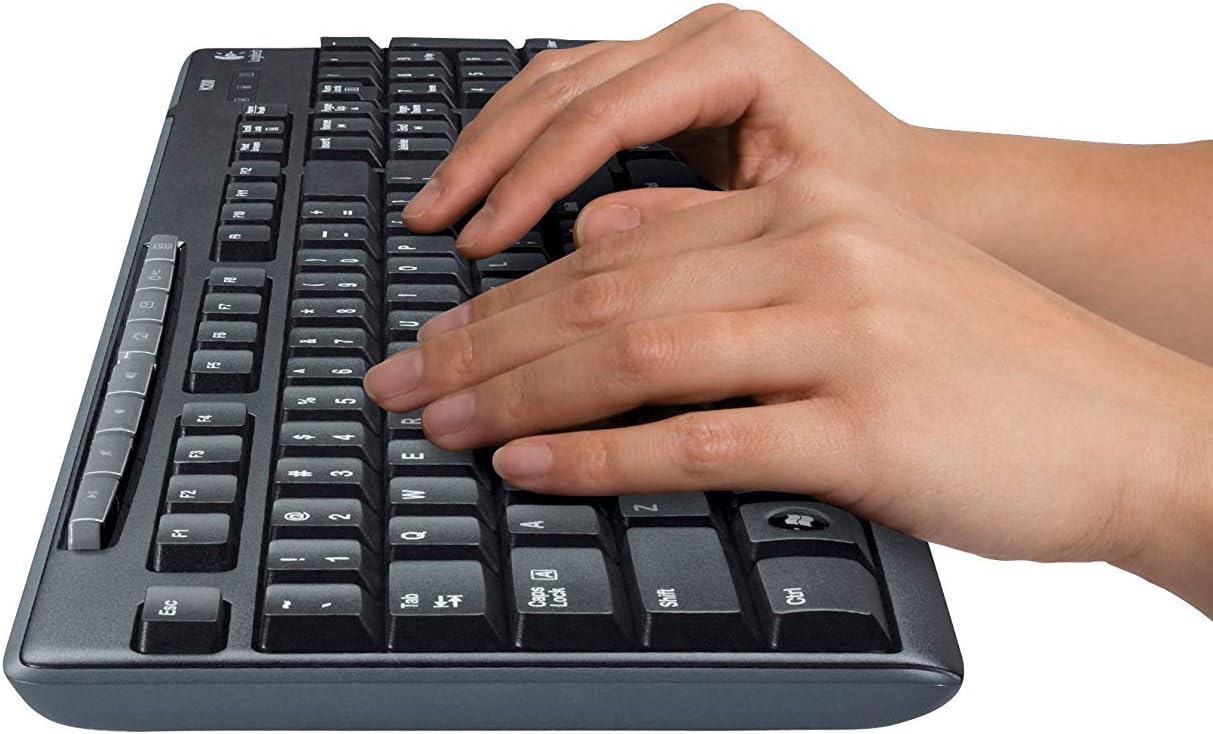Logitech 920-002714 Media Combo MK200 Keyboard and Mouse - Wired