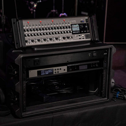 Zoom LiveTrak L-20R Digital Mixing Console