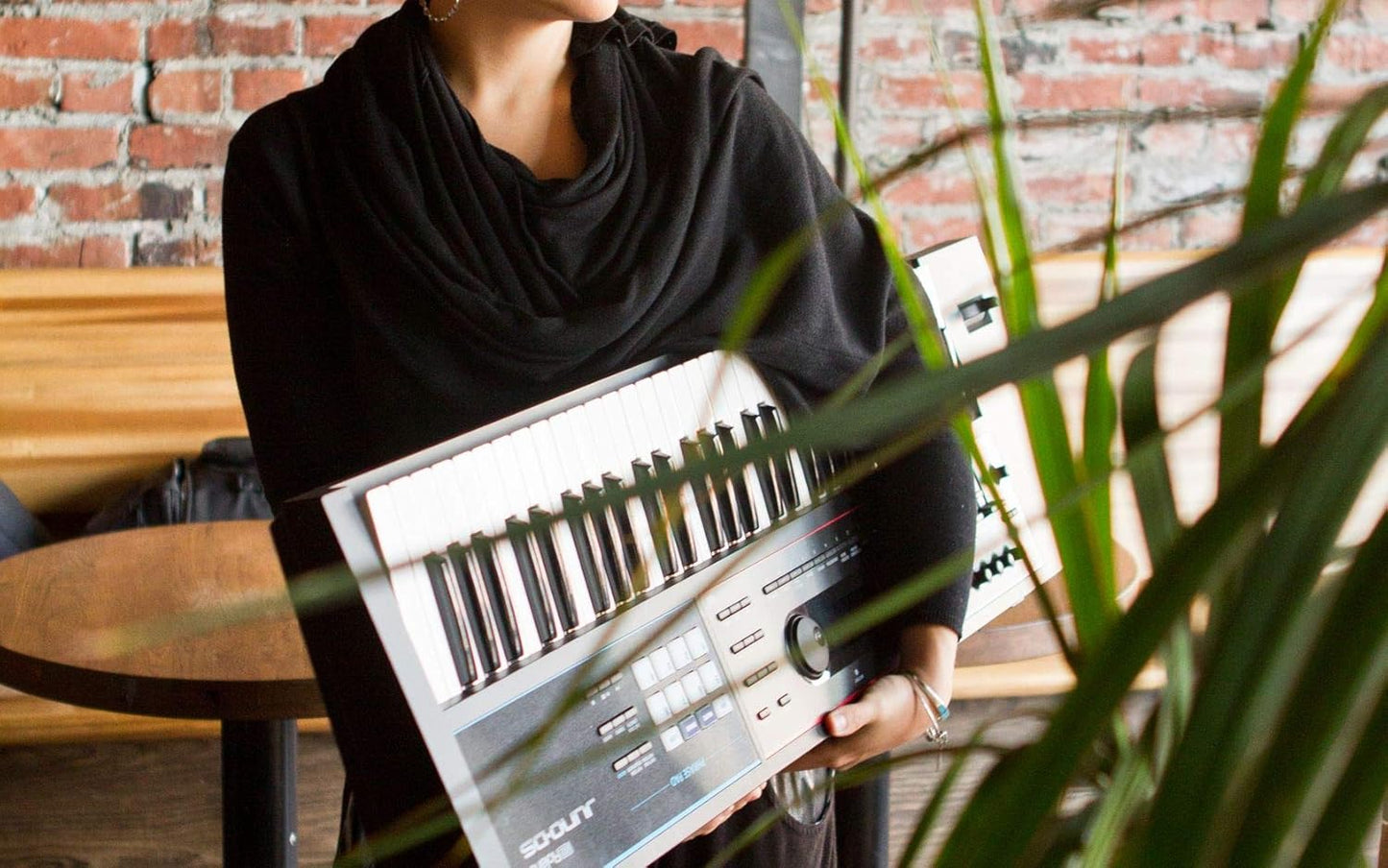 Roland JUNO-DS61 61-Key Lightweight Synth Keyboard