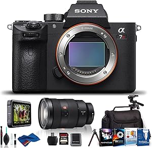 Sony ILCE7RM3/B Alpha a7R III 16-35mm Lens Kit — main product image