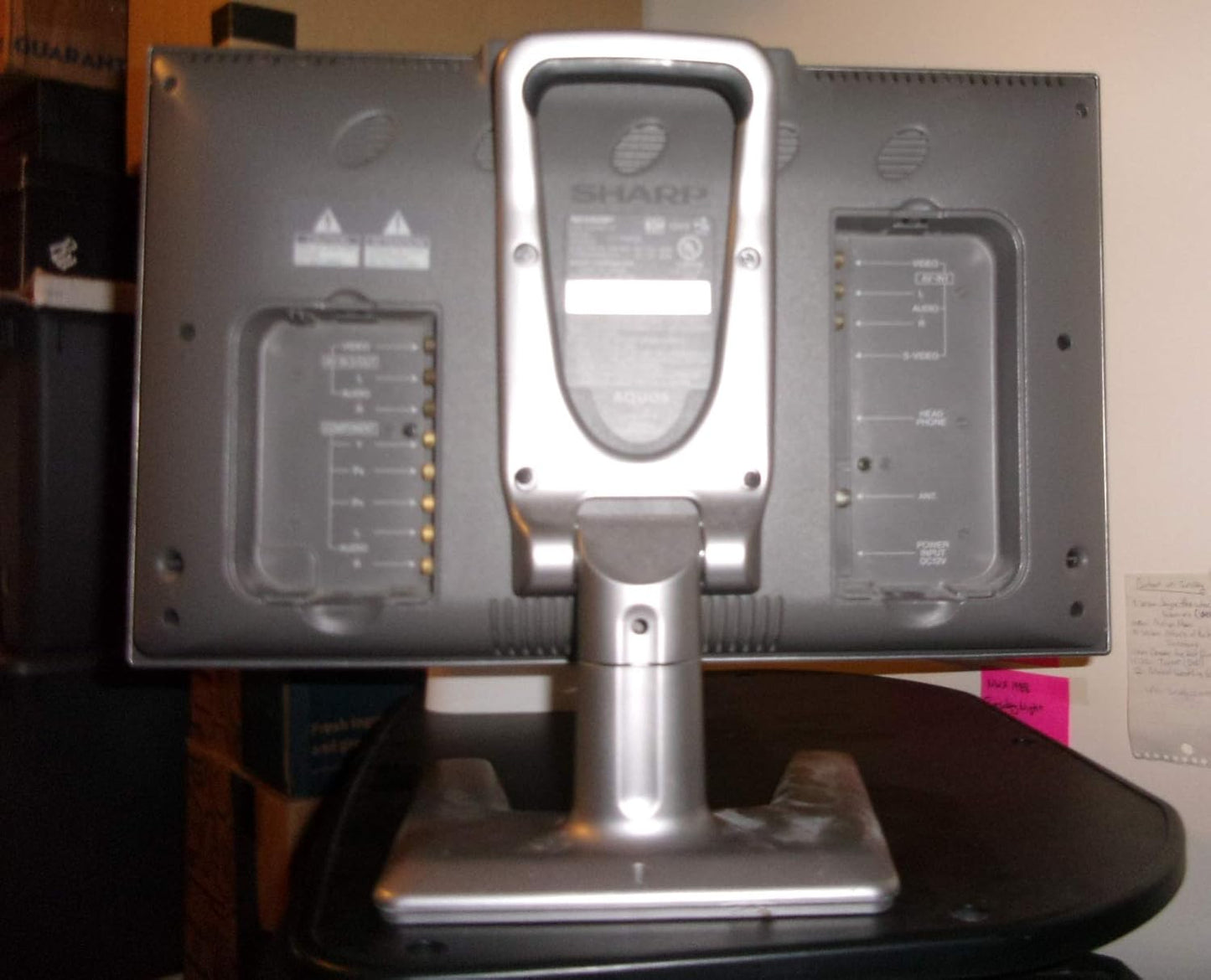 Sharp Aquos LC-15B2UB 15-Inch Flat-Panel LCD TV - Black