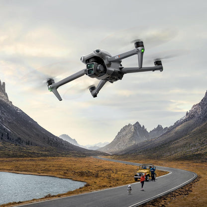 DJI CP.MA.00000693.04 Air 3 Fly More Combo with RC 2 4K Drone