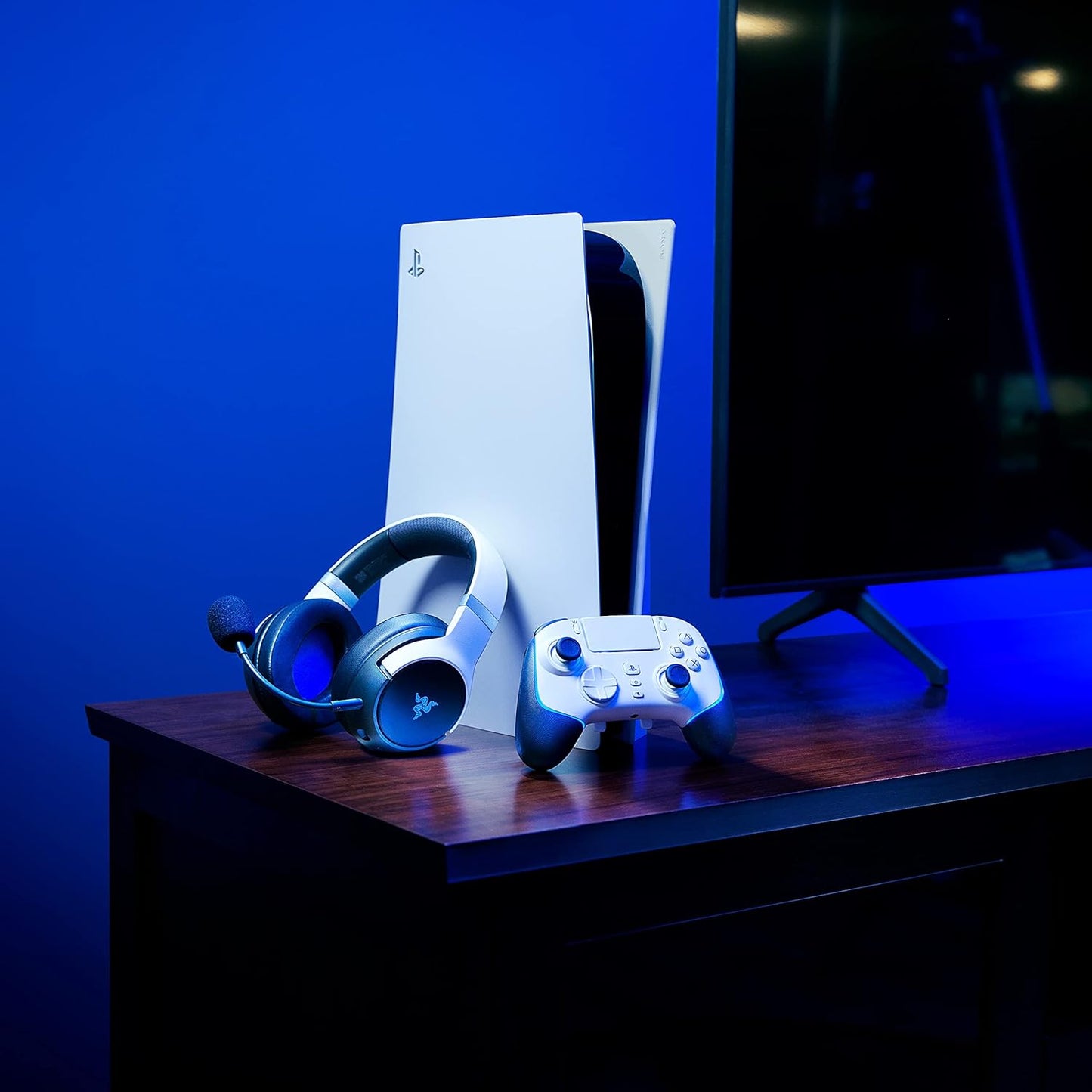 Razer Wolverine V2 Pro: Wireless PS5/PC Gaming Controller