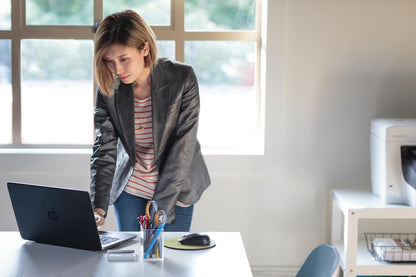 HP 8720 OfficeJet Pro Wireless All-in-One Printer