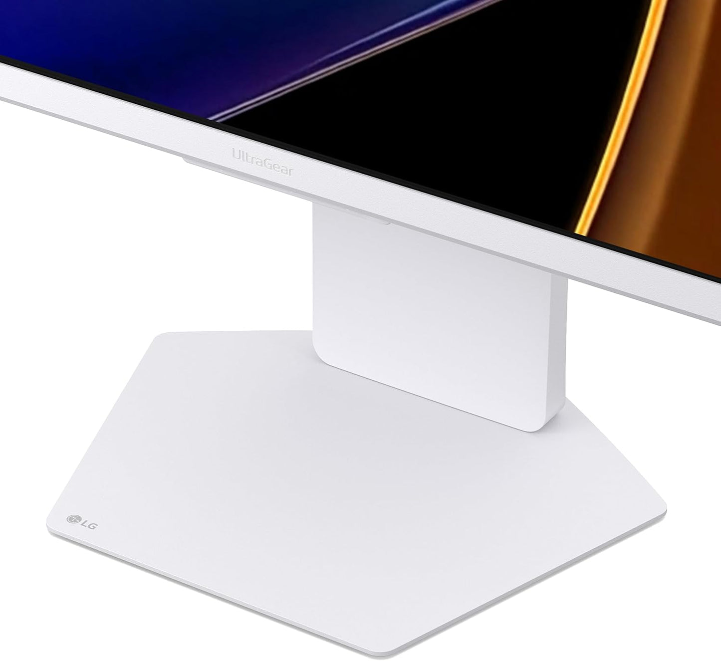 LG 32G810SA-W 32" UltraGear 4K 144Hz Gaming Monitor