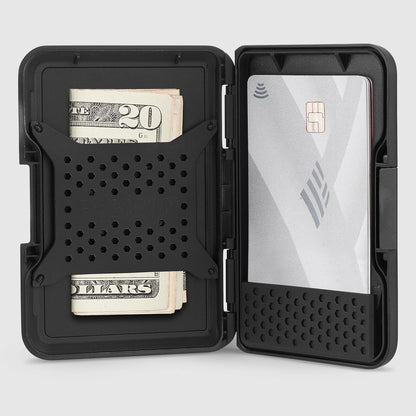Pelican PP054784 AirTag MagSafe Wallet RFID Blocking