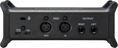 Zoom UAC-232 32-Bit Float Audio Converter Interface
