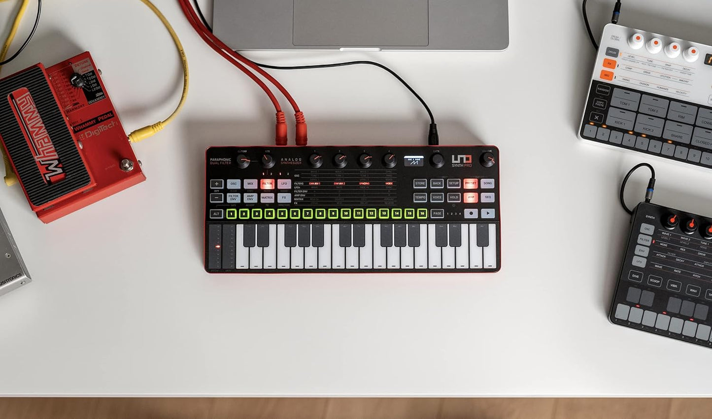IK Multimedia IKM UNOSYNTHPRODT UNO Synth Pro Desktop Analog Synthesizer