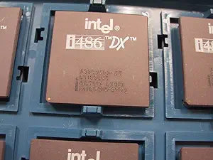 Intel SX810 i486 DX A80486DX-33 Gold CPU — main product image