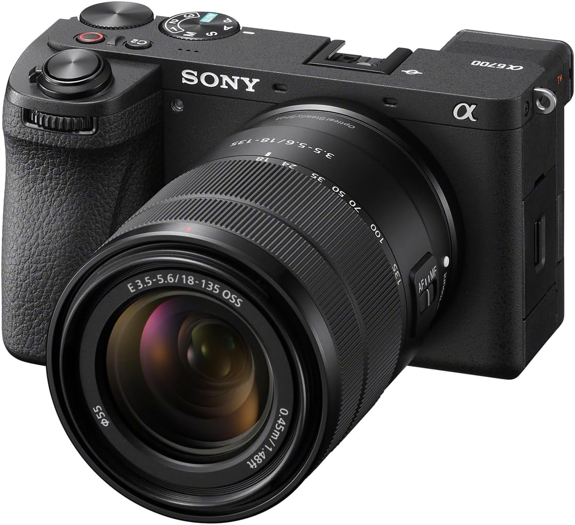 Sony ILCE6700M/B Alpha 6700 APS-C Camera 18-135mm Lens Kit