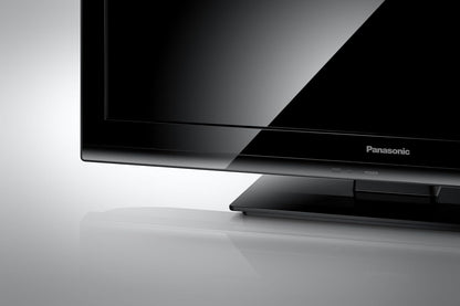 Panasonic TC-L32X30 32-Inch 720p LCD HDTV