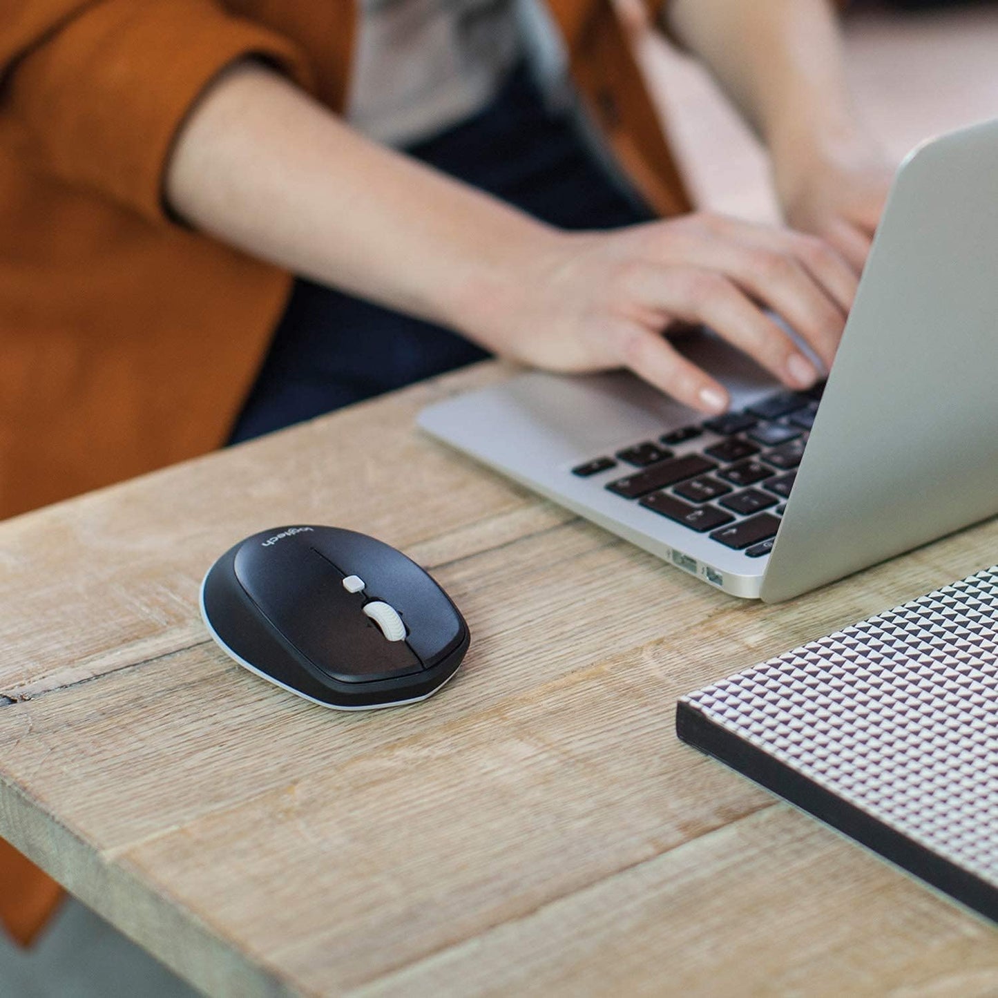 Logitech 910-004432 M535 Bluetooth Wireless Mouse Black