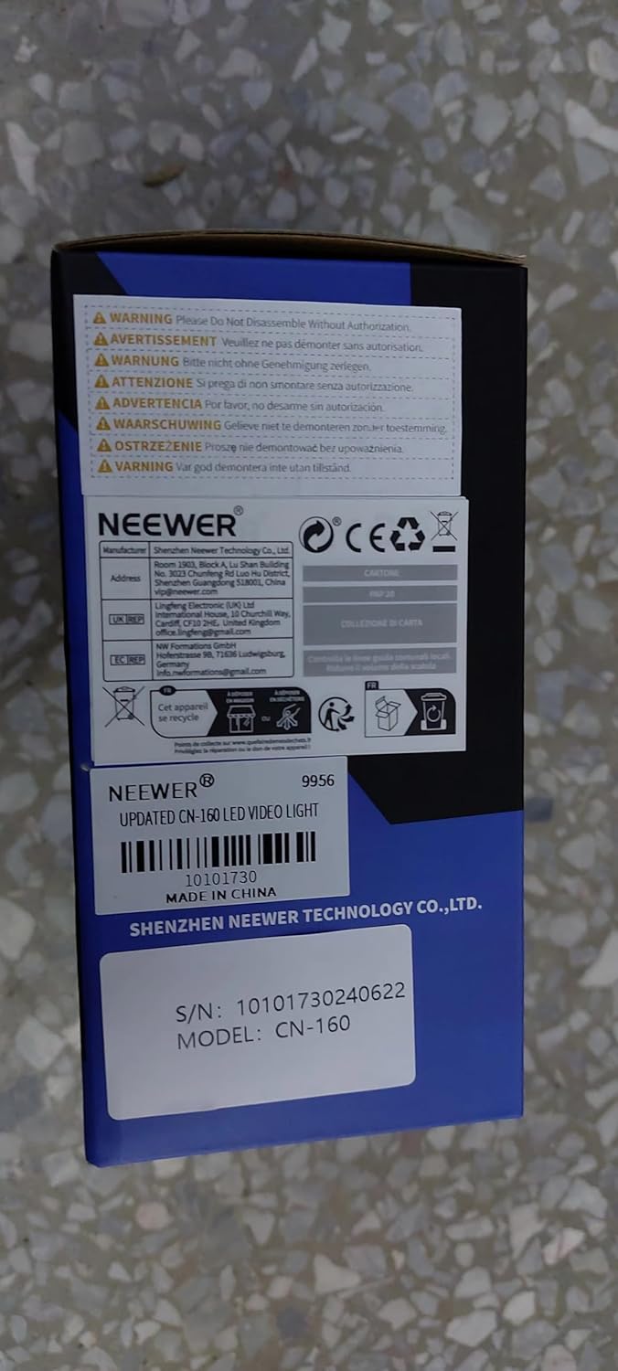 Neewer 40004082 CN-160 LED Dimmable Camera Video Light