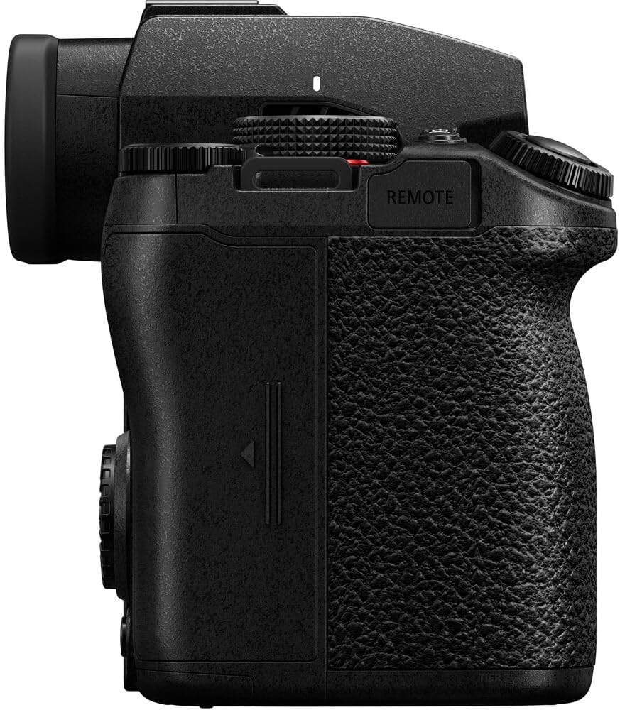 Panasonic DC-S5M2BODY Lumix S5 II Mirrorless Camera Kit