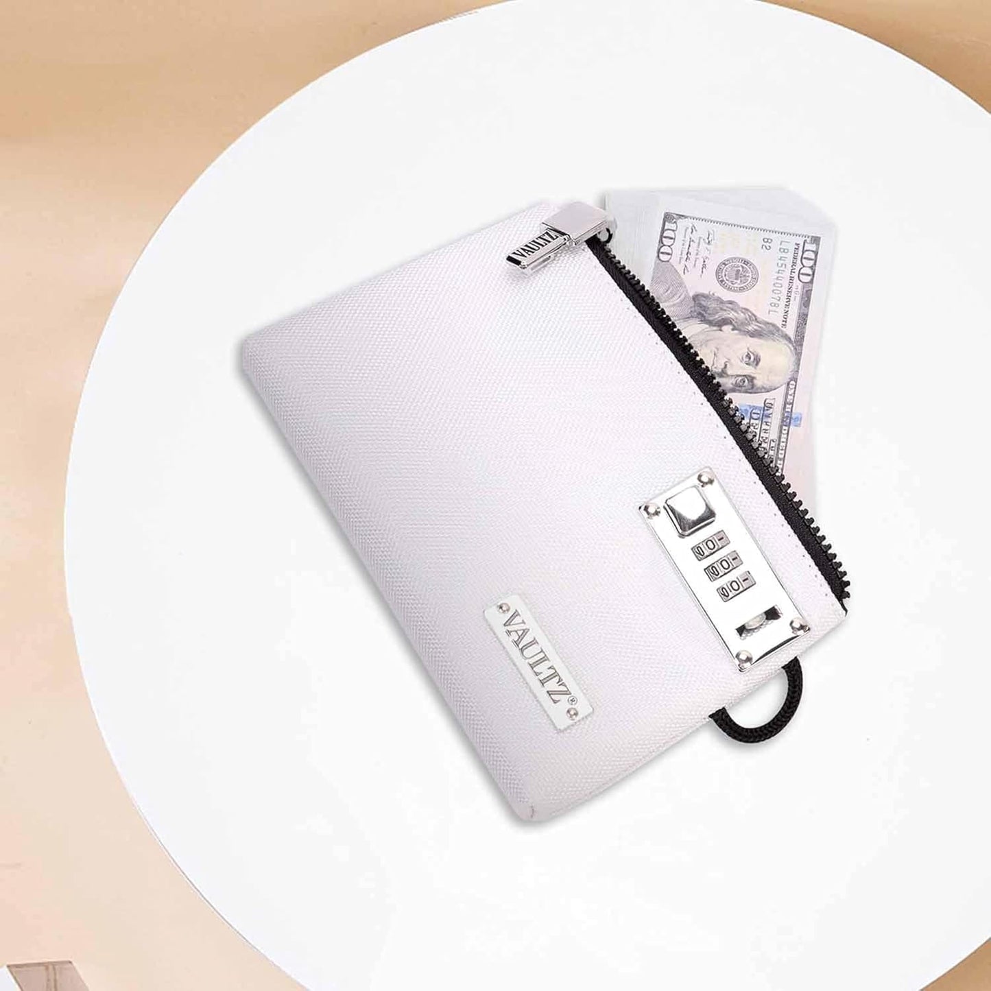 Vaultz VZ03988 5x8 Locking Accessories Pouch, White