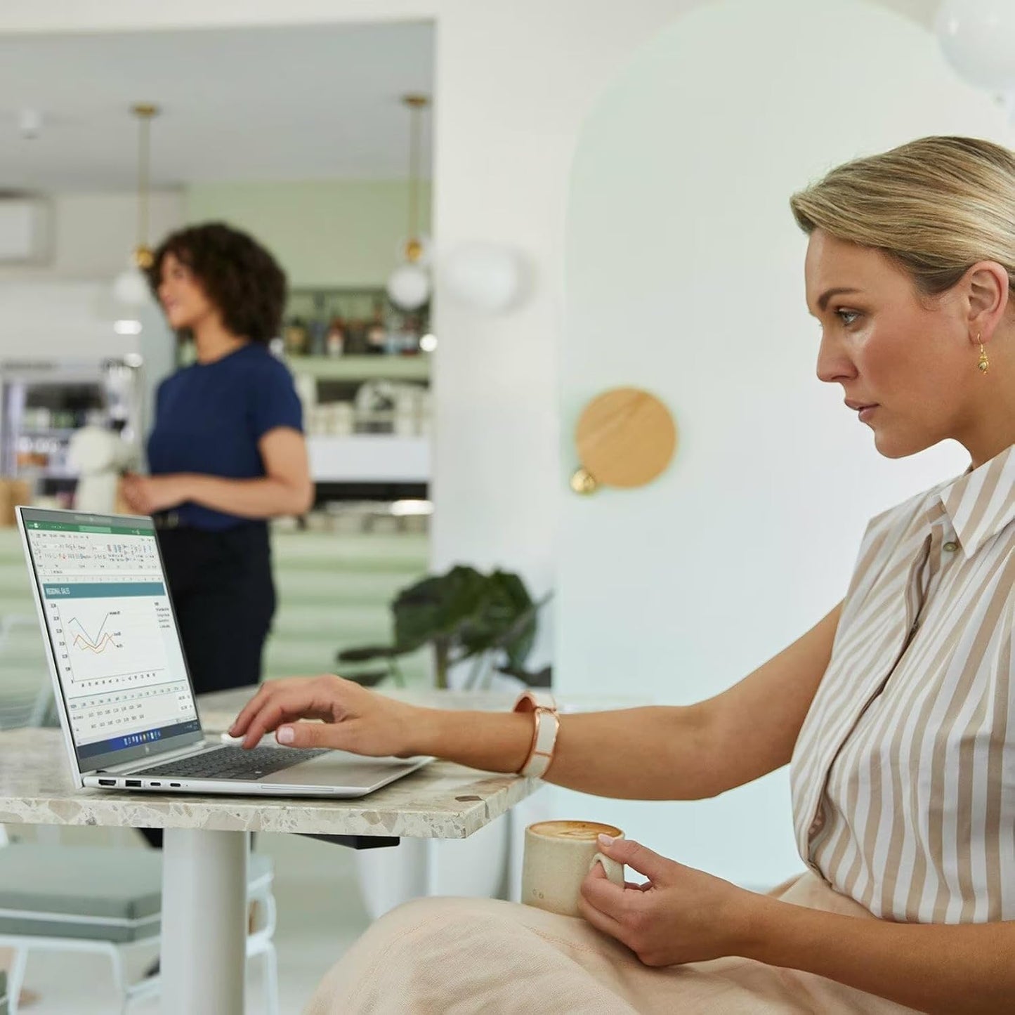 HP EliteBook 1040 G10 i7 64GB RAM 2TB SSD Laptop