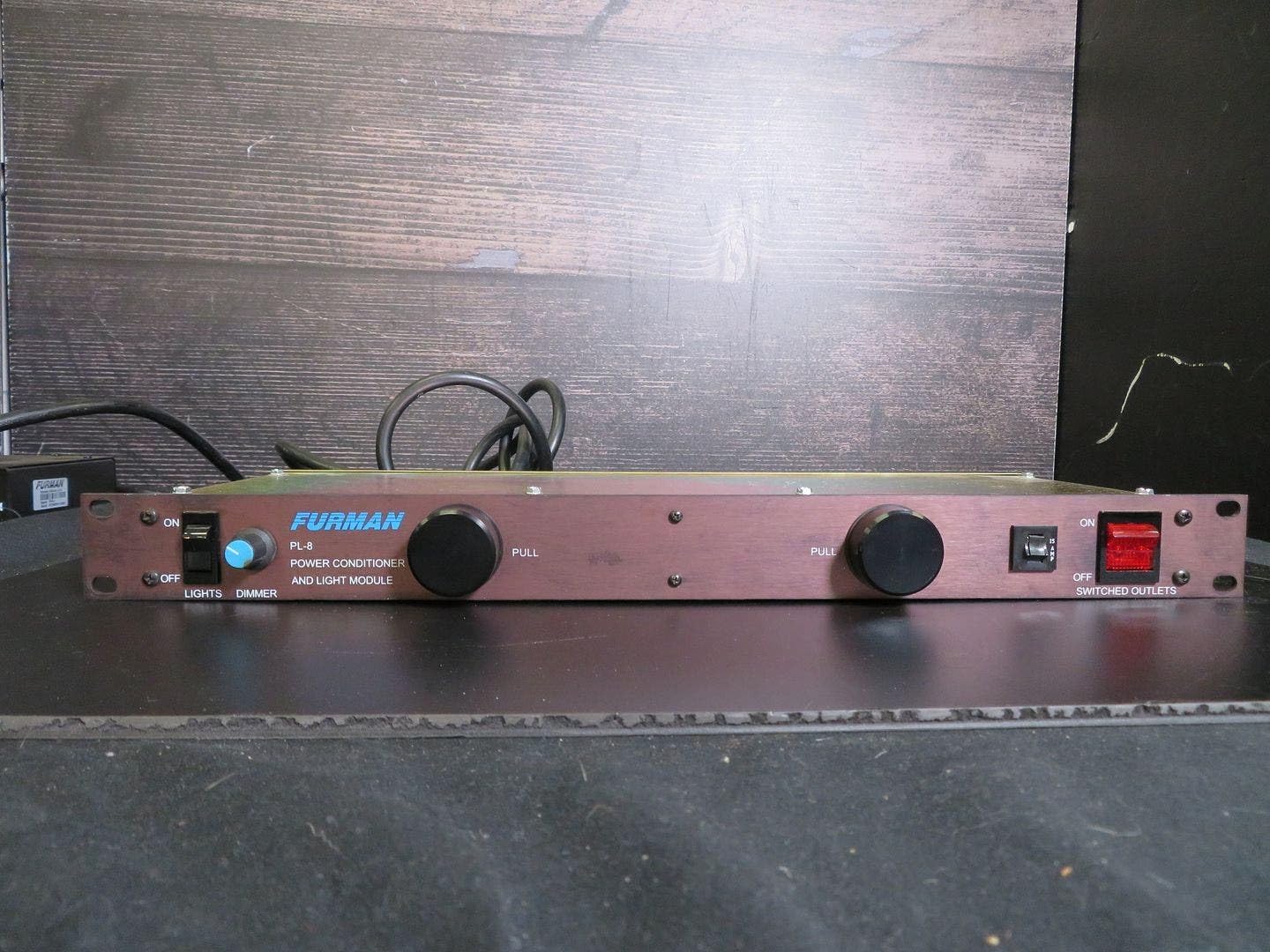 Furman PL-8 Series II Power Conditioner