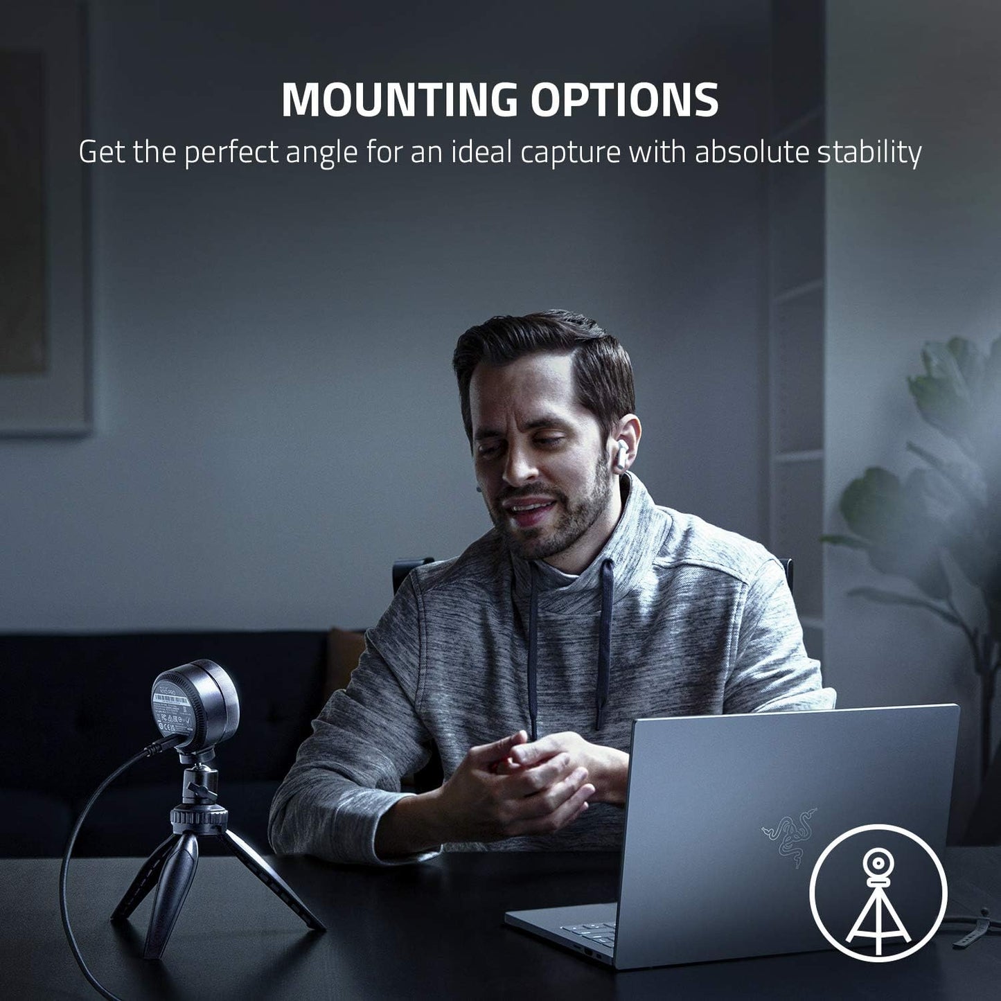 Razer Kiyo Pro Webcam: 1080p 60FPS, Adaptive Light Sensor