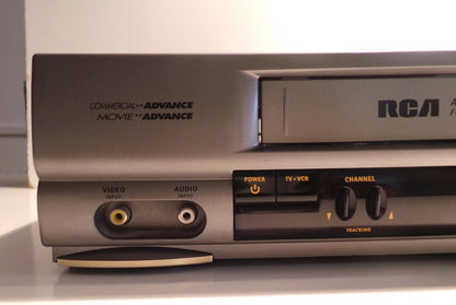 RCA VR552 4-Head VCR Player