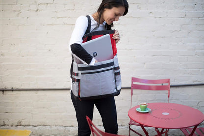 HP M1Y23UA Pavilion 15.6" Laptop Windows 10