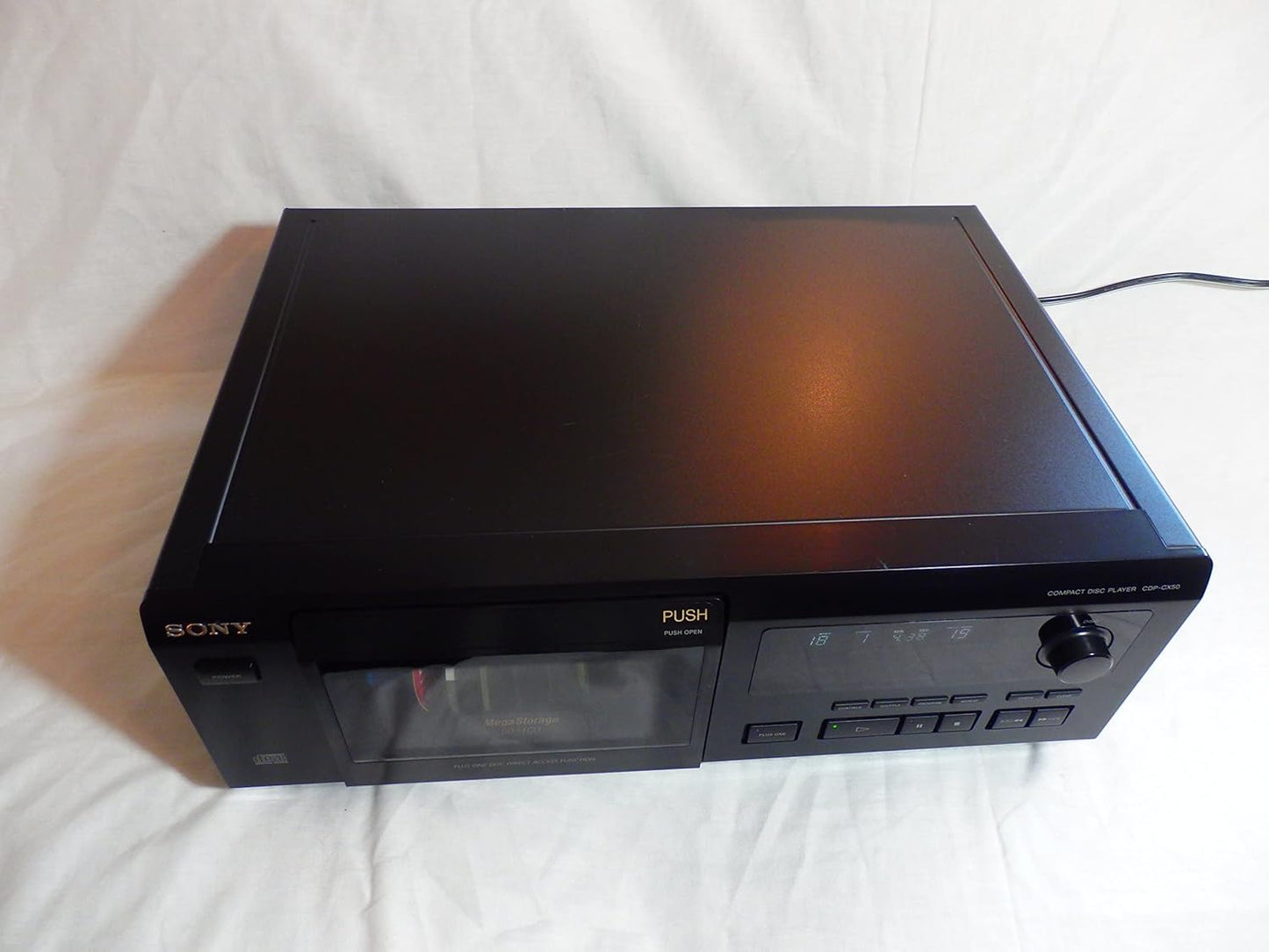Sony CDP-CX50 50 Compact Disc CD Player (Renewed)