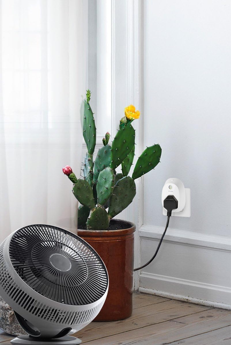 TP-Link 0845973094263 HS100 WiFi Smart Plug
