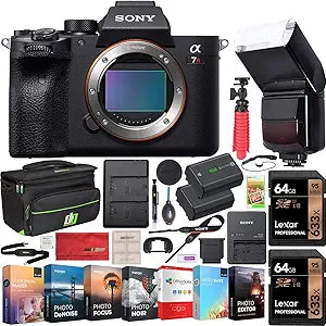 Sony E122SNILCE7RM4B a7R IV 61MP Mirrorless Camera Bundle