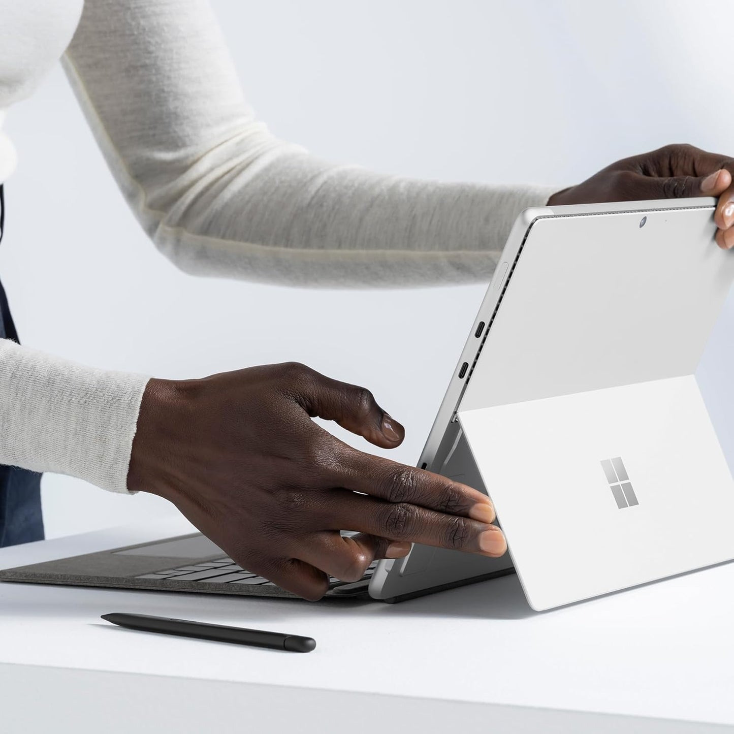 Microsoft 8XA-00215 Surface Pro Keyboard Sapphire