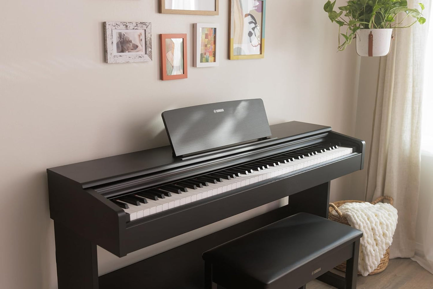 Yamaha YDP105B Arius 88-Key Digital Piano Black