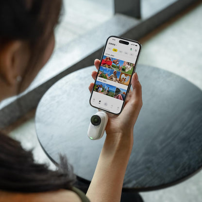Insta360 GO 3/GO 3S Quick Reader - SD Card Transfer