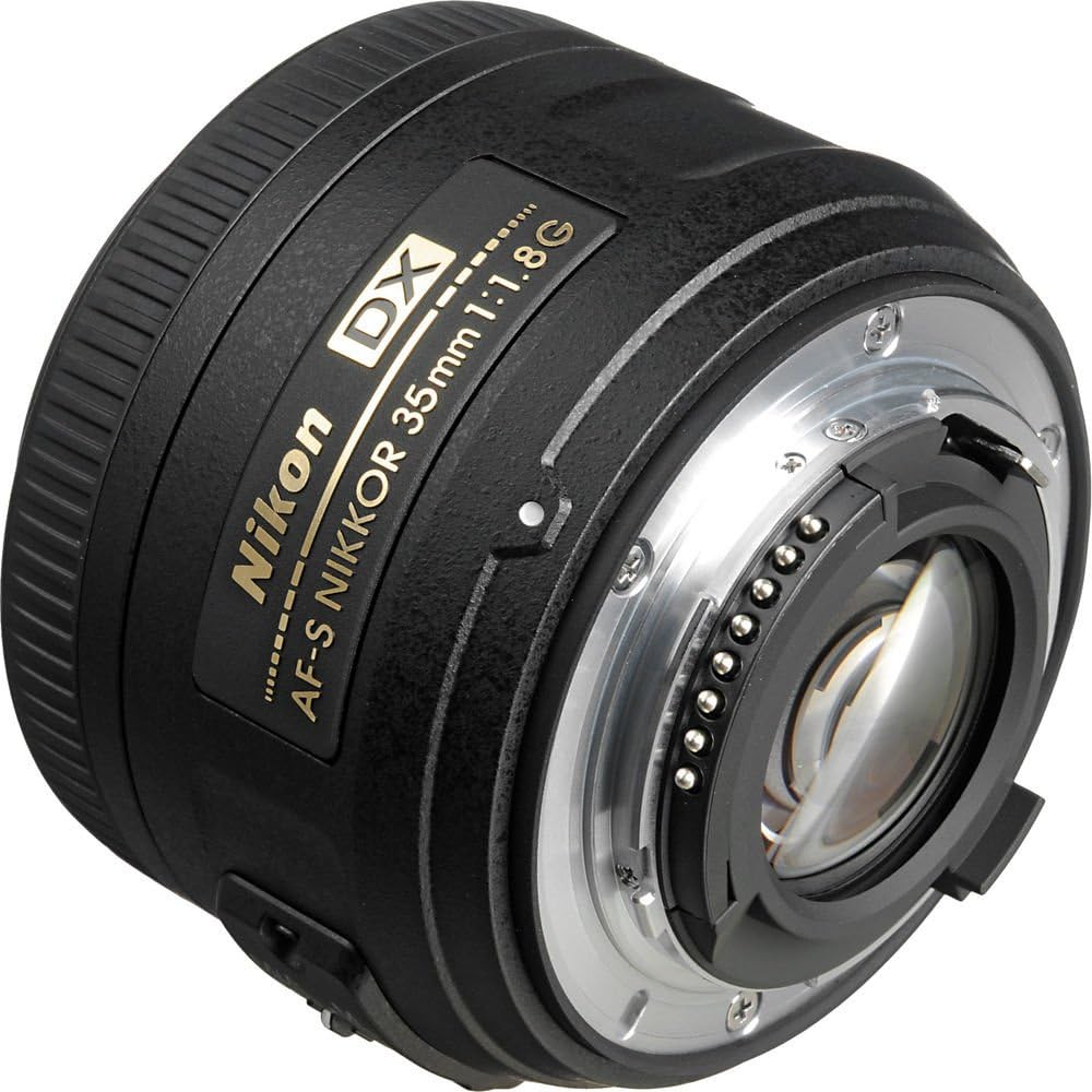 Nikon 2183 35mm f/1.8G DX Lens Kit