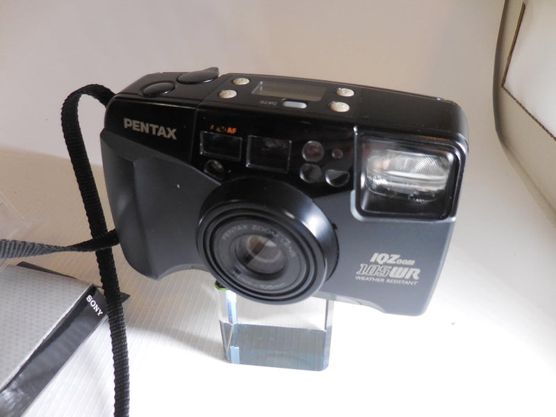 Pentax 105WR QD 35mm Weather Resistant Camera — main product image